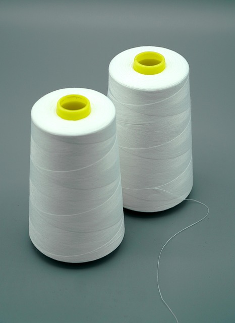 online learning sewing course laptop